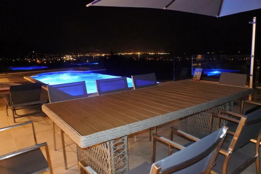 Villa Orao Кастель-Нови Экстерьер фото